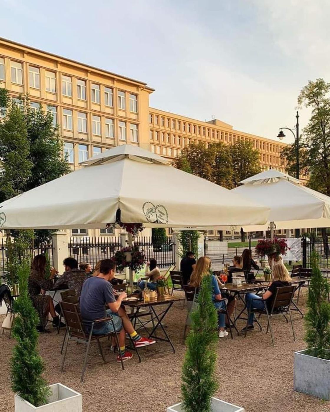 Discover Krakow Apartments - 3 Rakowicka St - Classic Apartments Near Main Station - Netflix エクステリア 写真